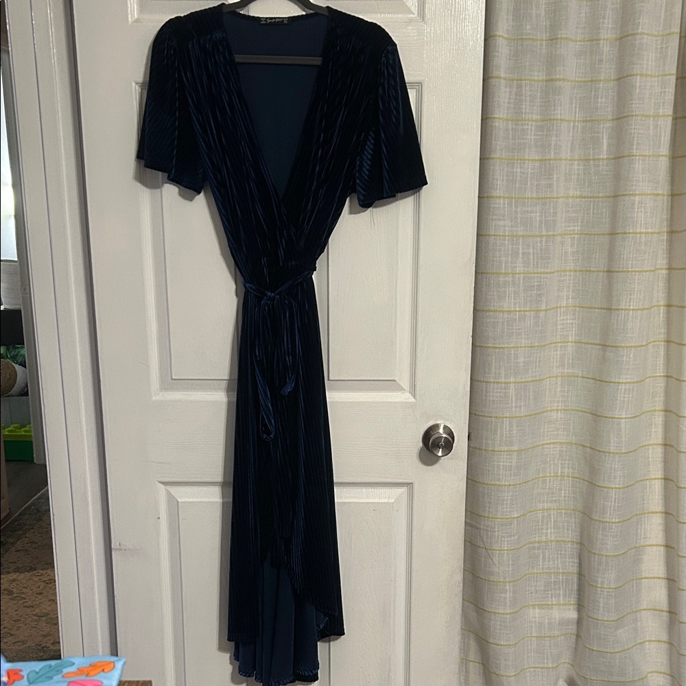 Elegant Navy Blue Velvet Dress